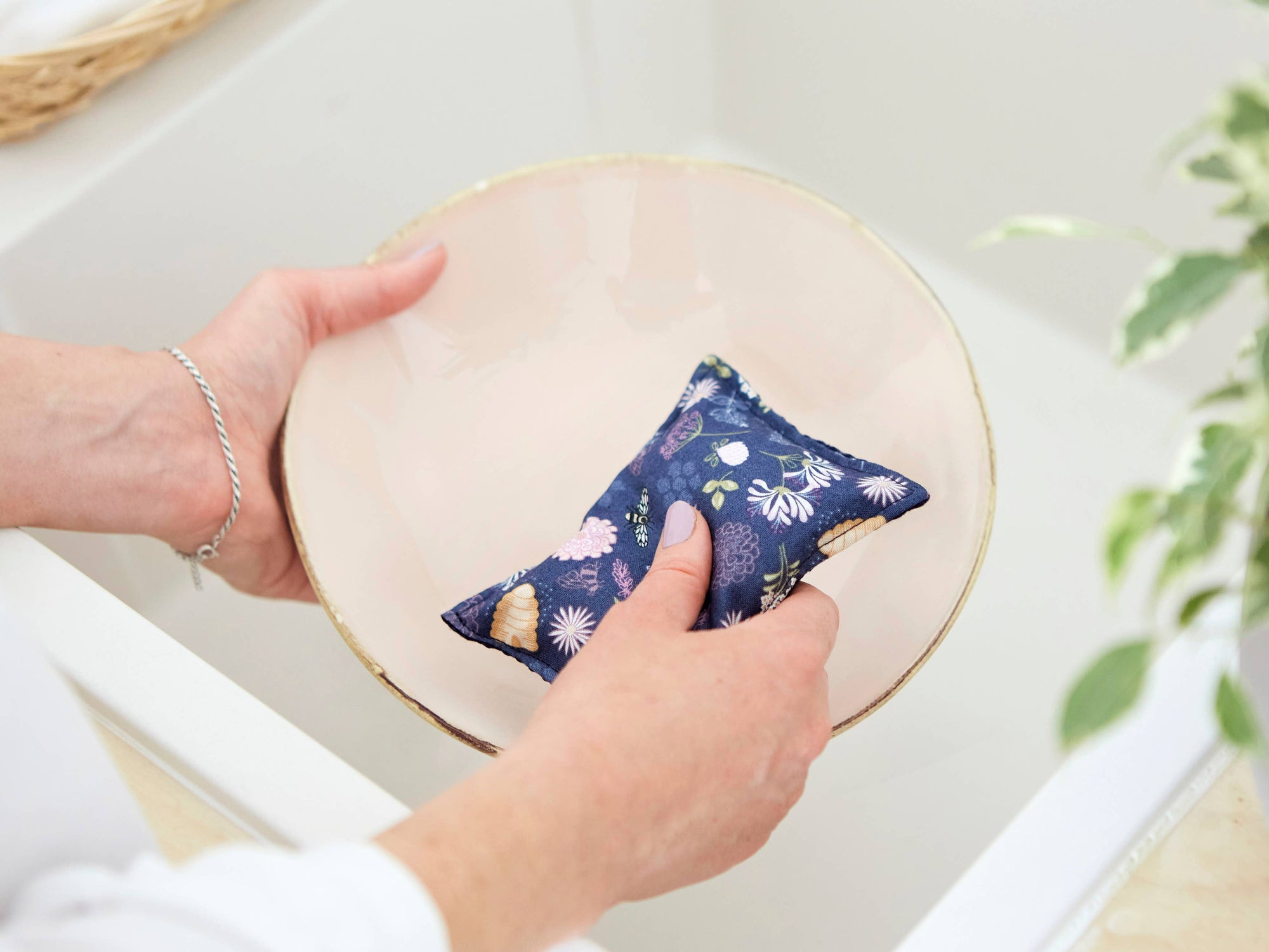 Reusable Floral Kitchen Sponge